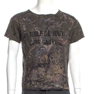Men's Green Graphic T-Shirt